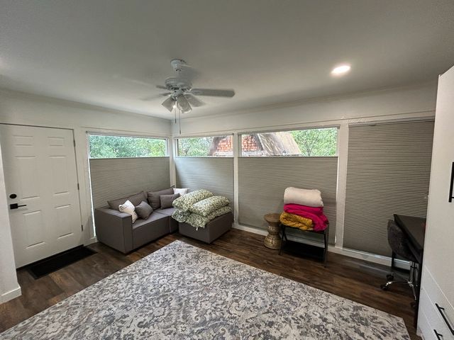 Durable custom shades in a high traffic Ankeny family living room