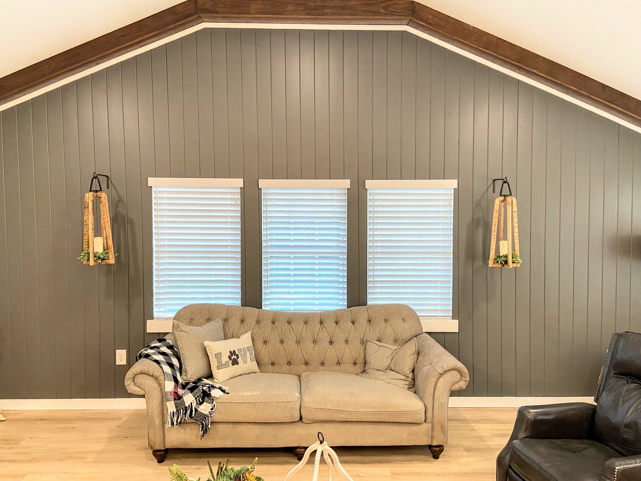 Window Treatments for Des Moines' Ranch and Split-Level Homes